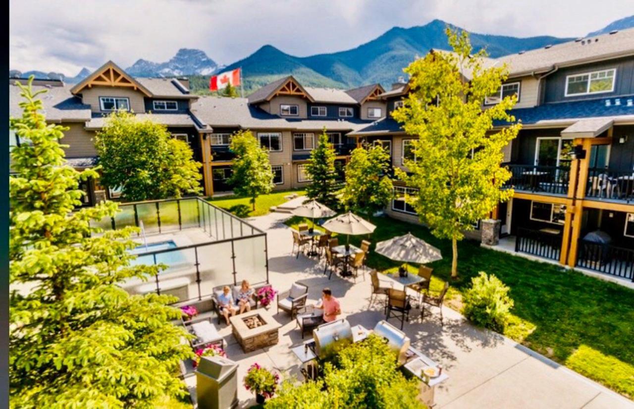 Copperstone Resort - Mountain View 2 Bedroom Condo Canmore Exterior foto